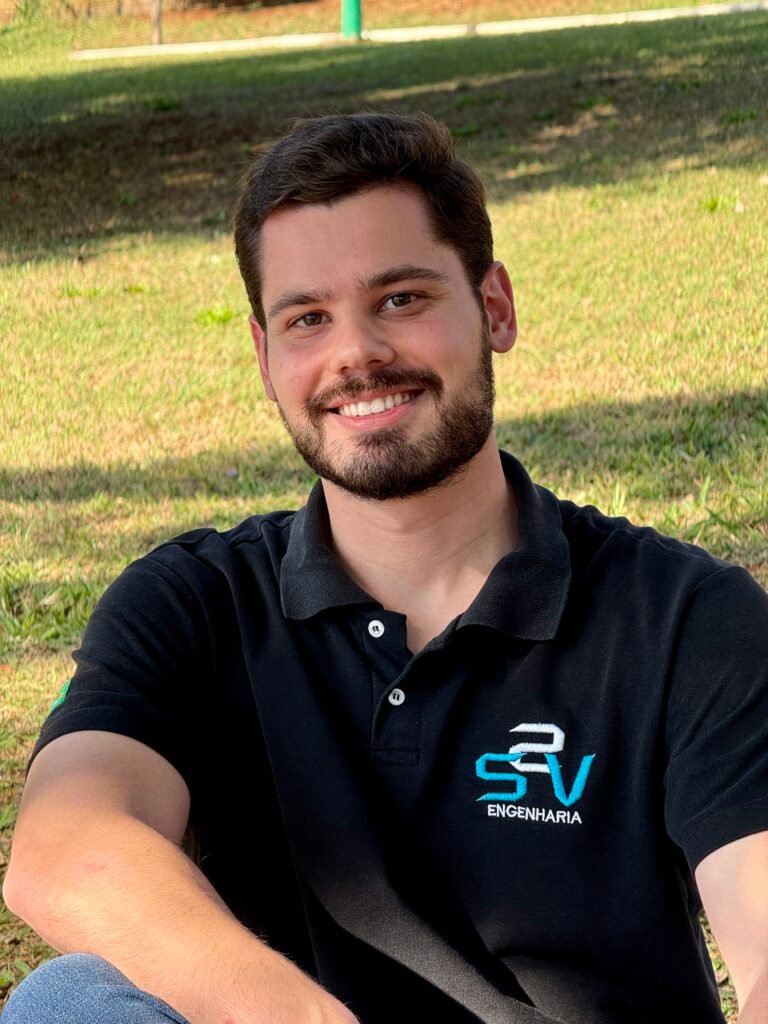 Eng. Lucas Alcarria Valençola, engenheiro eletricista da S2V Engenharia em Maringá