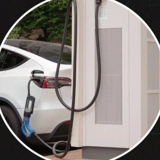 Energia e Bateria Solar em Maringá 3 Eletropostos - S2V Engenharia